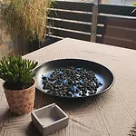 Black Lägenhet *