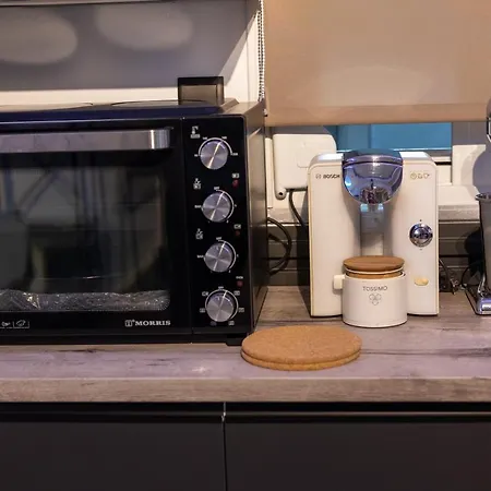 Black Διαμέρισμα *