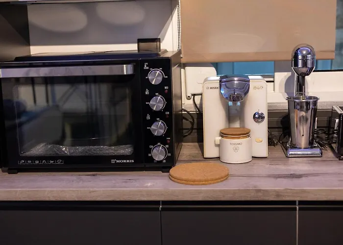 Black Διαμέρισμα *